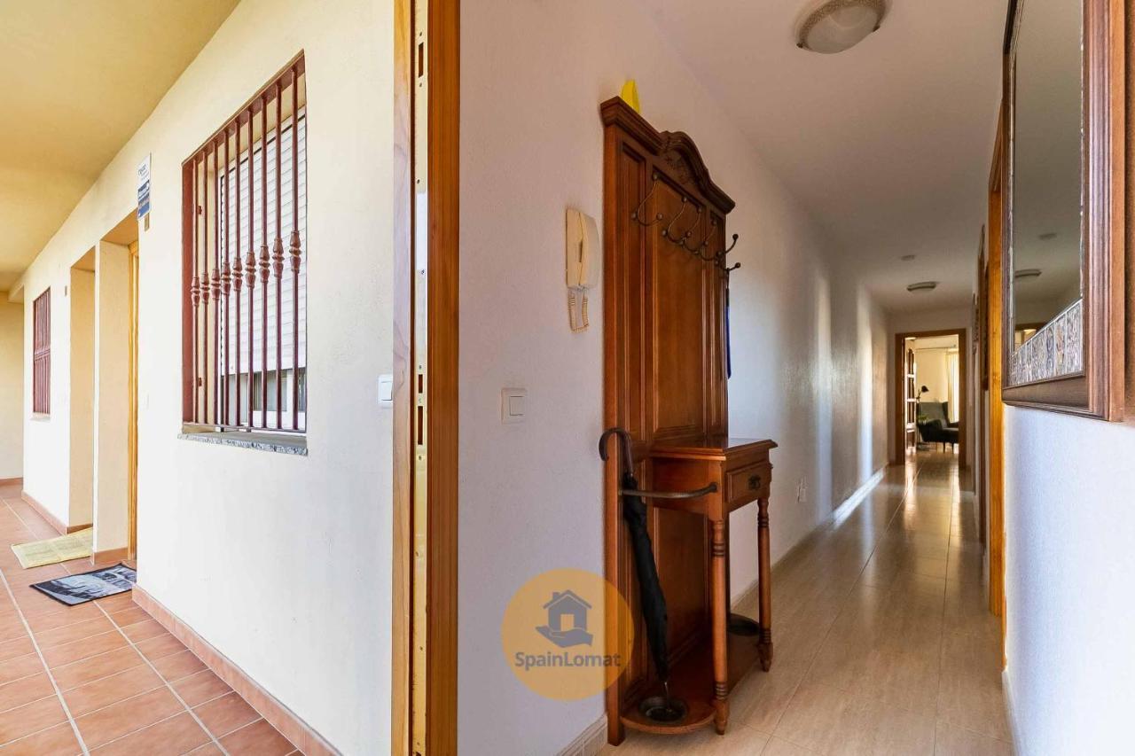 Nice 2 Bedroom Apartment For Family In Los Pacos ฟูเอนฮิโรลา ภายนอก รูปภาพ