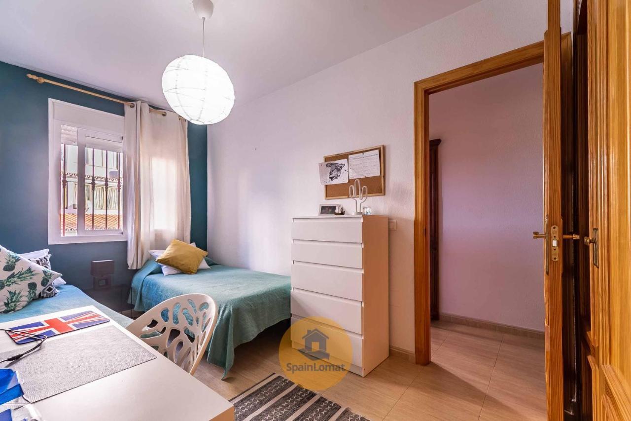 Nice 2 Bedroom Apartment For Family In Los Pacos ฟูเอนฮิโรลา ภายนอก รูปภาพ